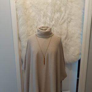 Adrienne VittaDini ladies poncho sweater tan